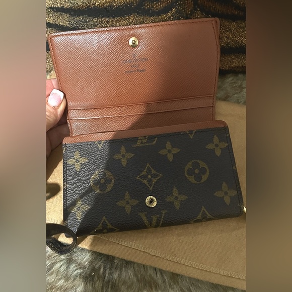 Authentic Louis Vuitton Monseirre Tressor Wallet - Picture 3 of 14